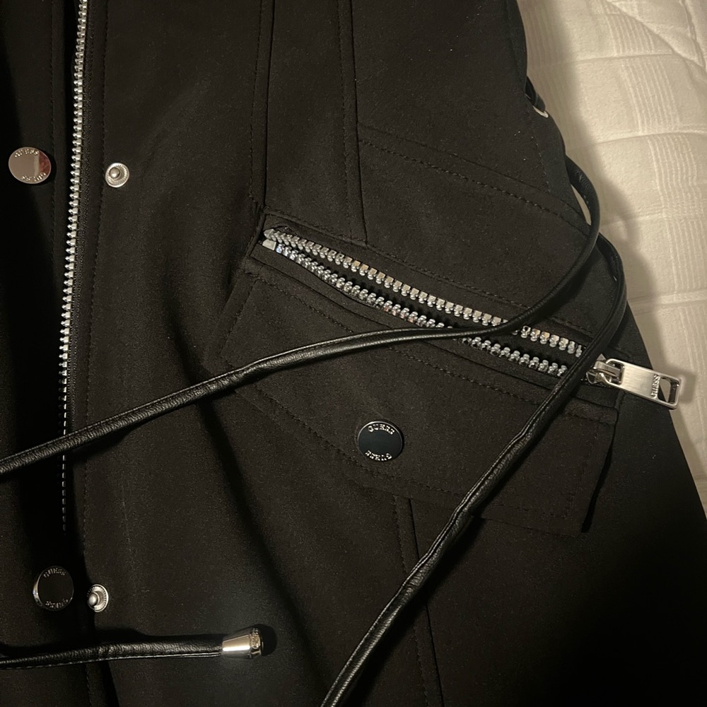 Guess Jacket - Picture 5 of 9